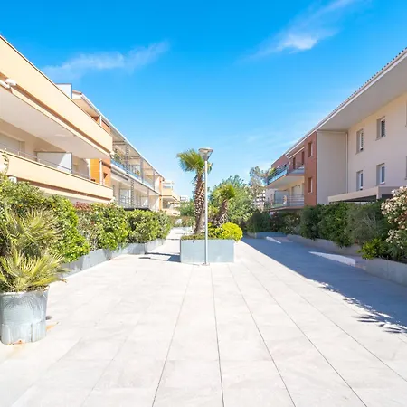 Clos Isabelle By Interhome *