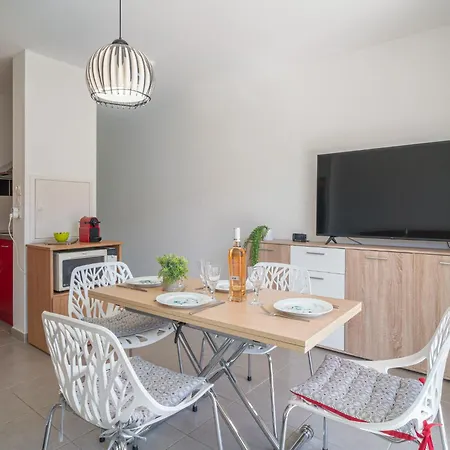 Clos Isabelle By Interhome דירה